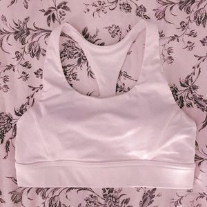 White Lulu sports bra with pretty back ♡